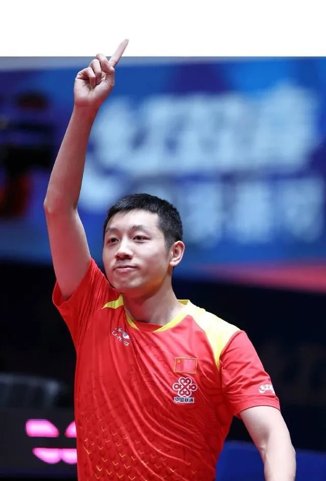 瑞典乒乓球队横扫中国乒乓球队，许昕一己之力扛起全队