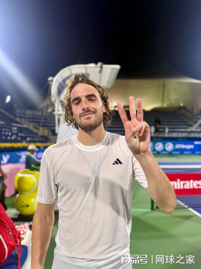 日本网球队险胜世界网球队，西西帕斯送出助攻