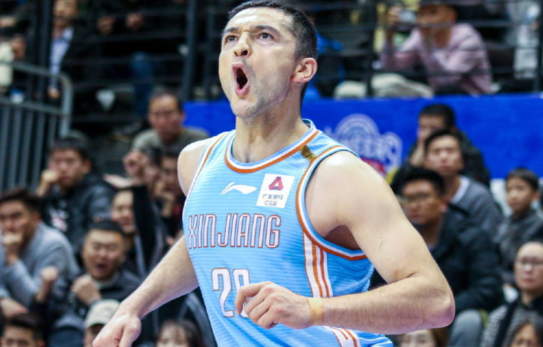 四川队绝杀湖人，赵继伟点燃赛场的简单介绍
