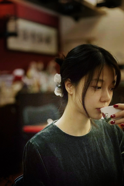 安达卢西亚之夜，塞维利亚的团队舞步与范戴克的防守诗篇