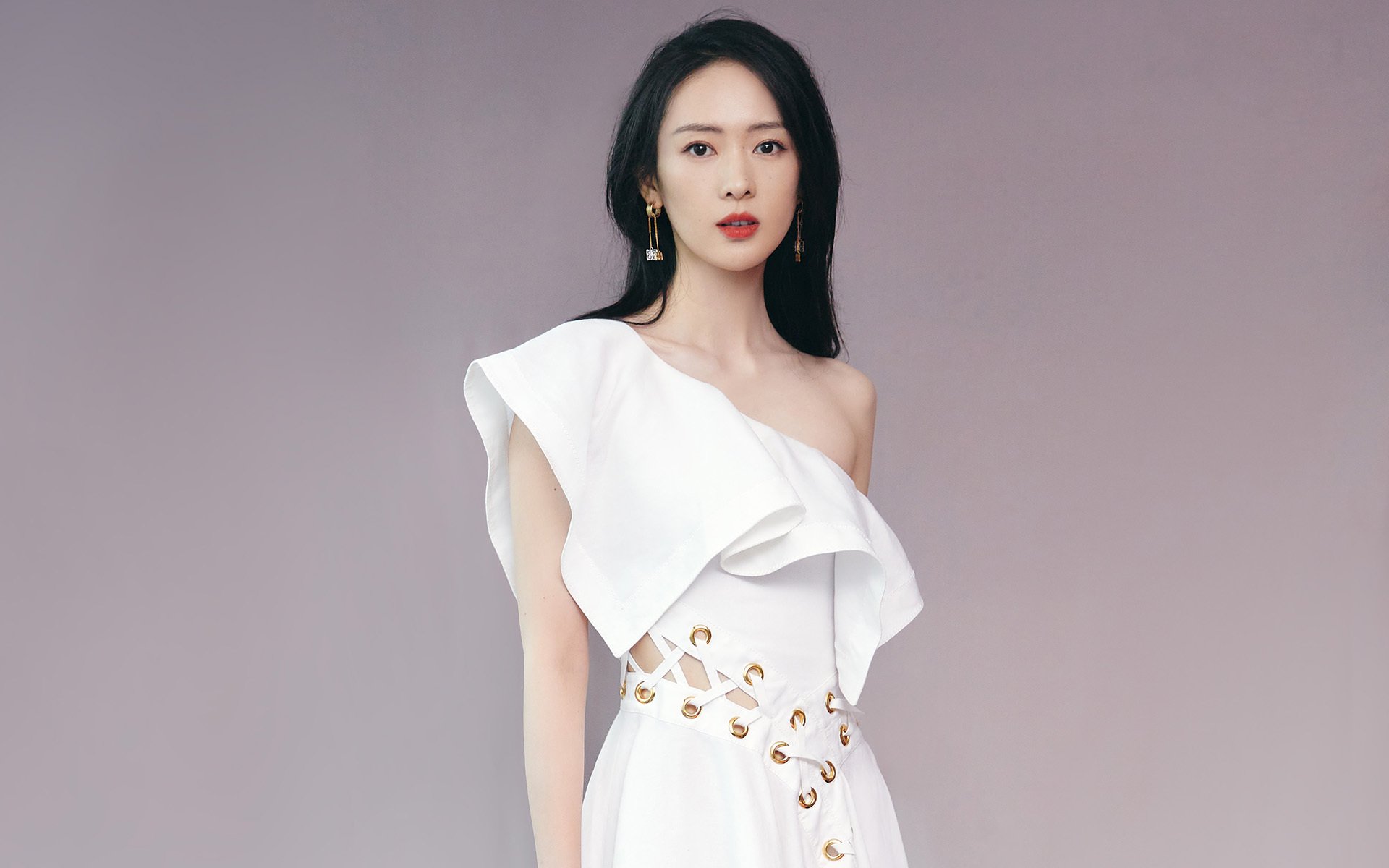 绿茵场上的战争与和平,尤文图斯全面压制安哥拉背后的叙事