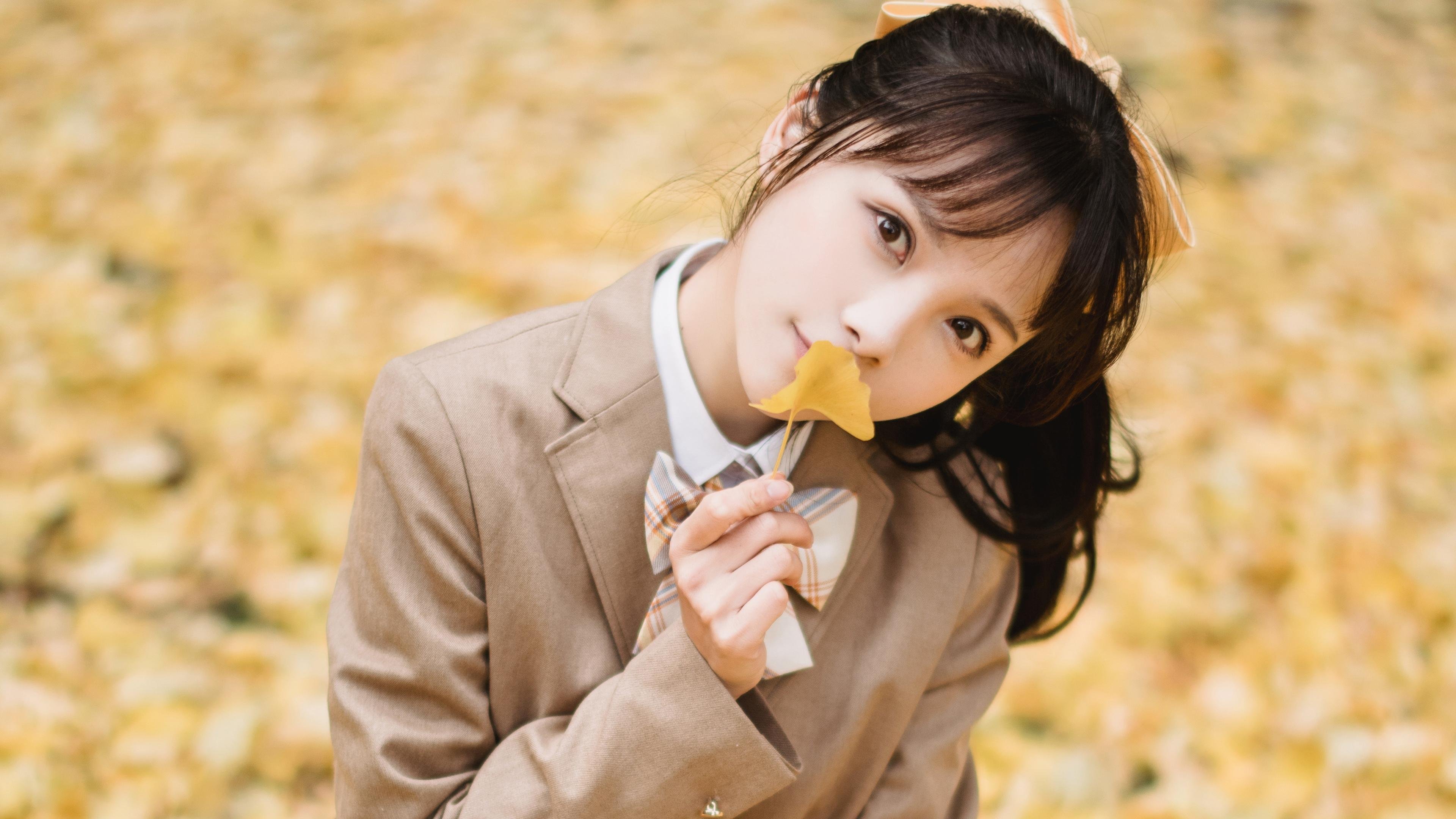 沉默的匕首,当霍勒迪在年度焦点之战中抹过特雷·杨的华丽