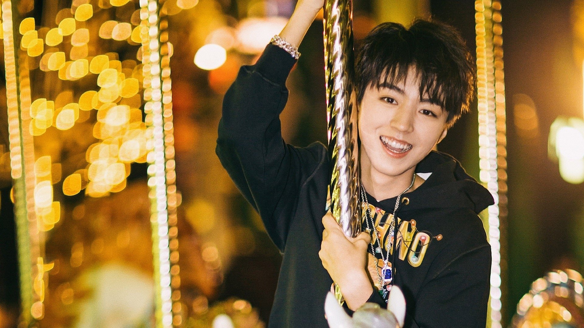 压力下的王者,武切维奇爆发热火逆转上海队